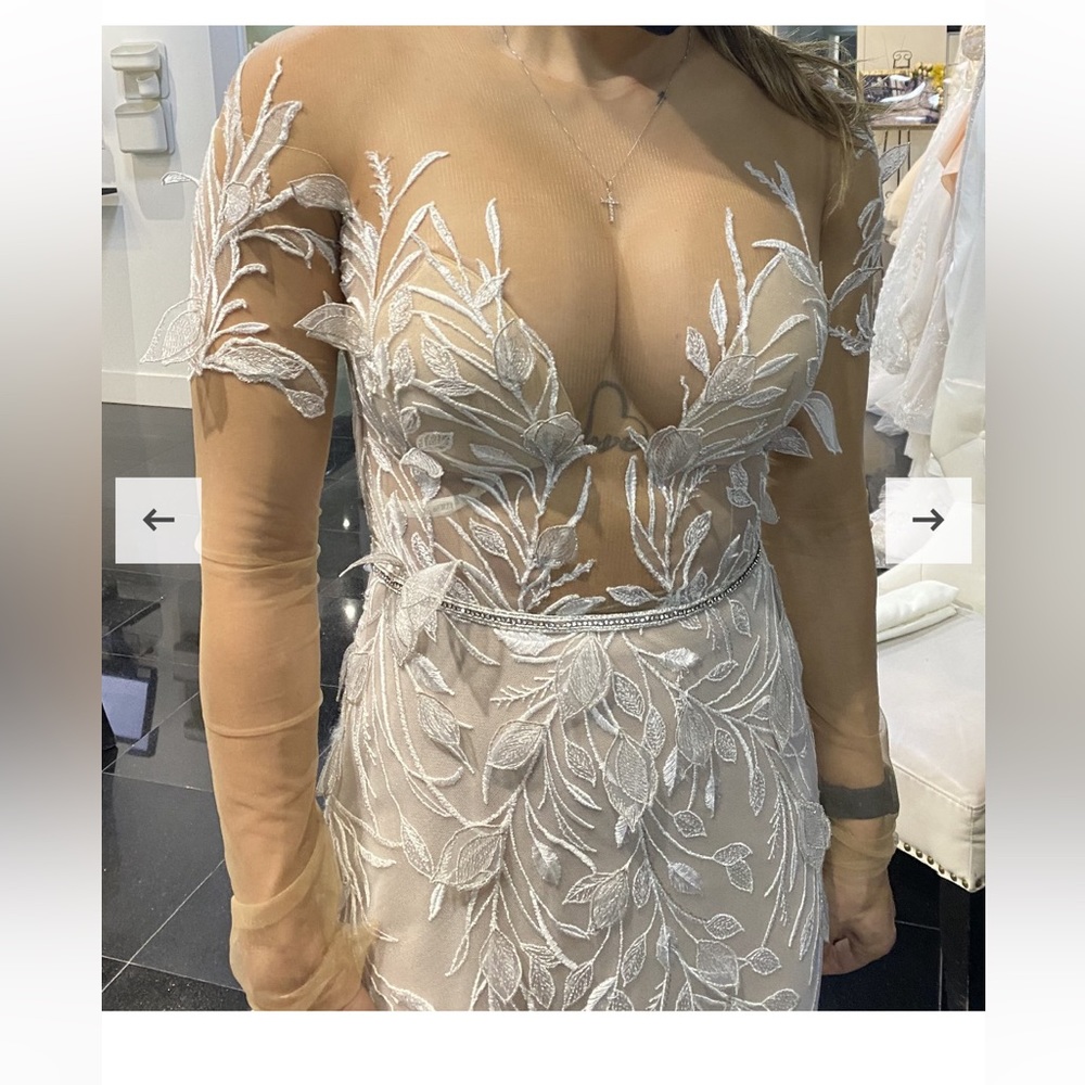 Wedding dress by Berta Prive Size 4 worn at MAFS